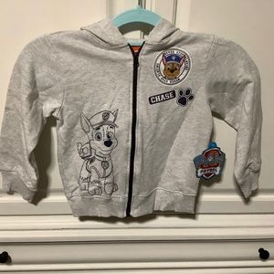 Paw Patrol Nickelodeon NWT Toddler boy Size 4 light gray zip hoodie